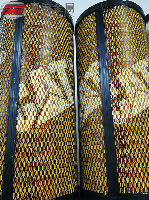 Air filter casing